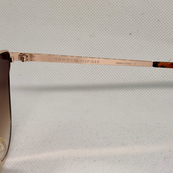 Tommy Hilfiger Zendaya WM OL482 Cat Eye Sunglasses Brown and Gold Frame - Picture 5 of 5